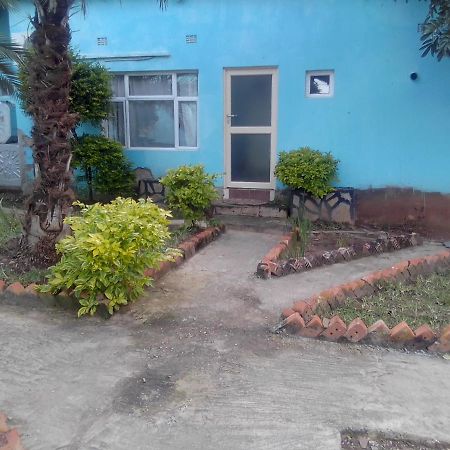A Pousada Fish Eagle Backpackers Lusaka Exterior foto