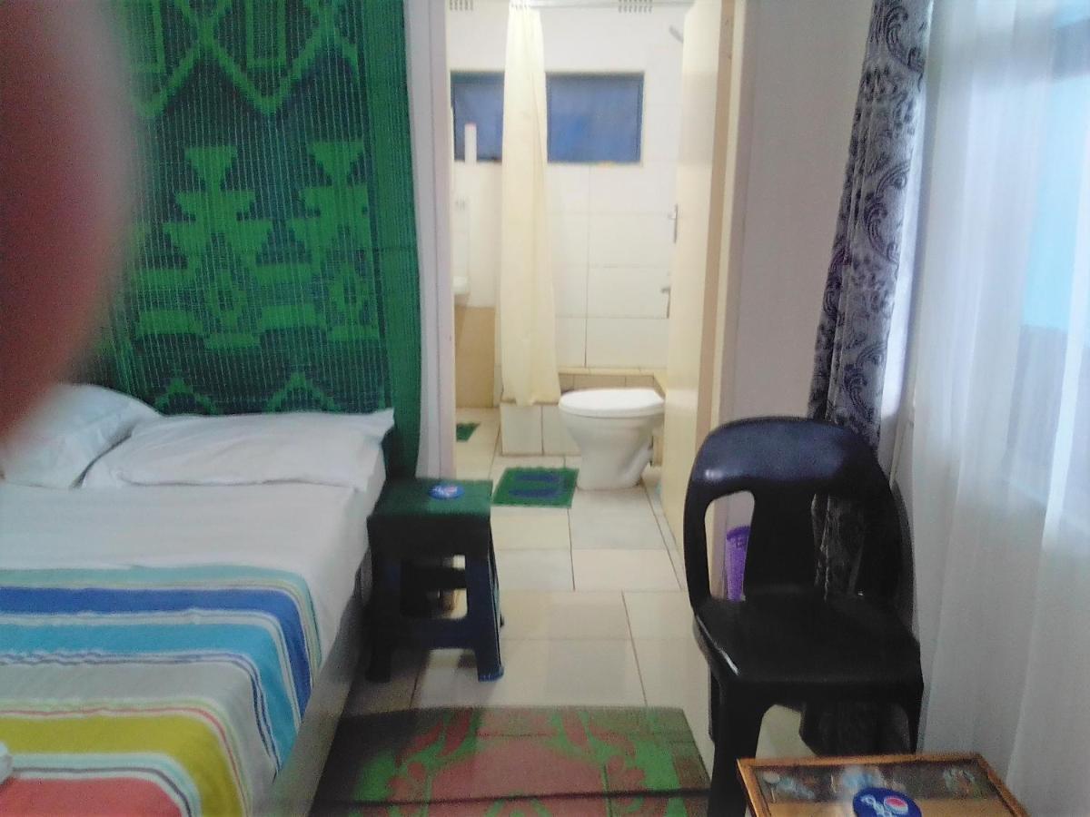 A Pousada Fish Eagle Backpackers Lusaka Exterior foto